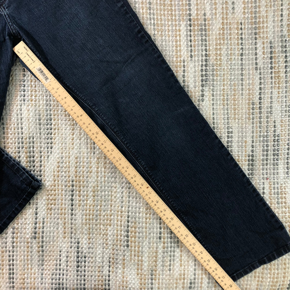 NYDJ Hayden Straight Leg Jeans, Size 6 - Picture 3 of 8